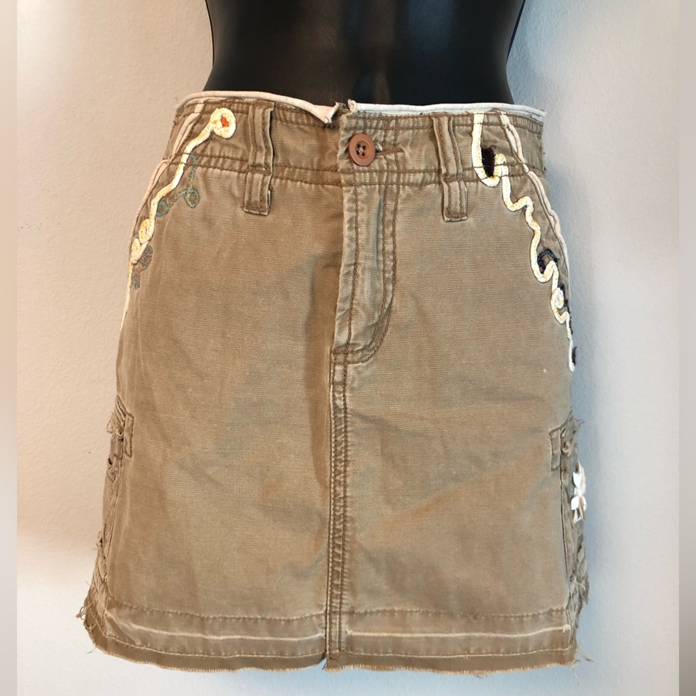 New Rare Free People Boho Faded Khaki Cargo Shell 🐚 Mini Skirt Size 0